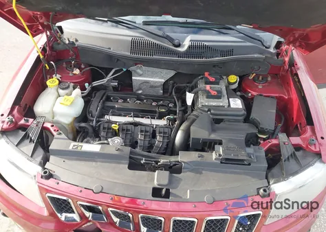 2016 Jeep Compass Sport z USA, uszkodzony, nr VIN 1C4NJCBA5GD705292